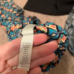 Tall and curvy leggings- lu la roe